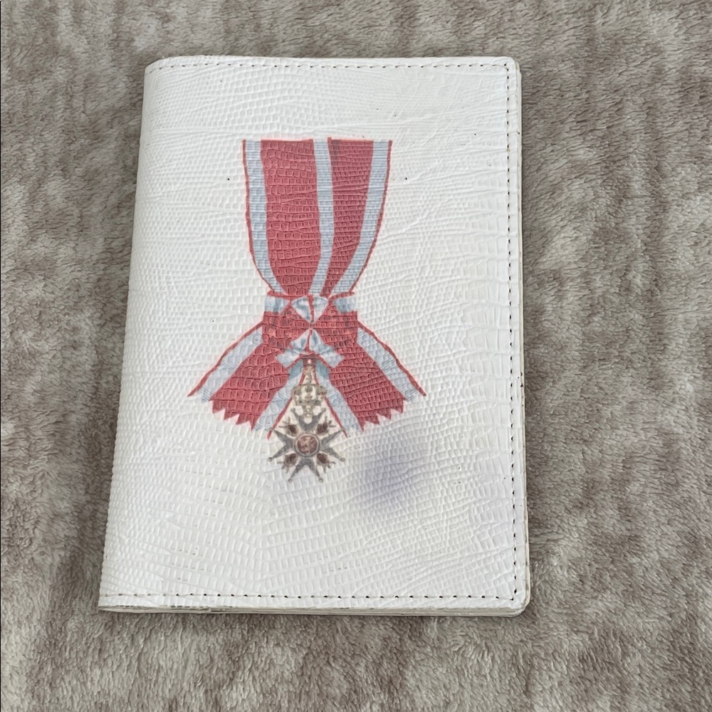 Hexa by Kuho Textured White Leather Passport Holder with Red Ribbon Design